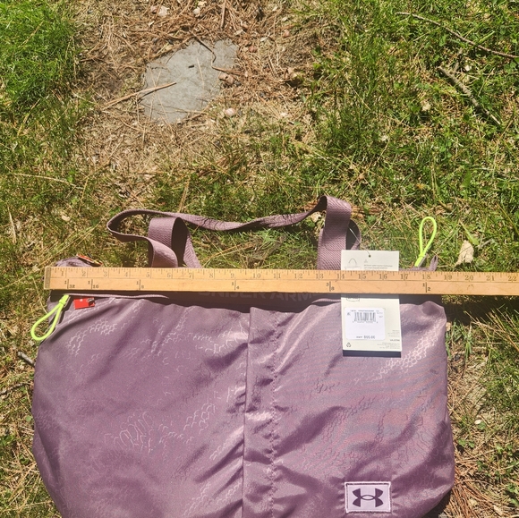 Under Armour Bag - Picture 6 of 6